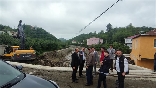 İlçemizde Yapımı Devam Eden Dere Taşkın Kontrol Yapıları Yerinde İncelendi